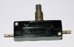 122100  LINT DOOR SWITCH