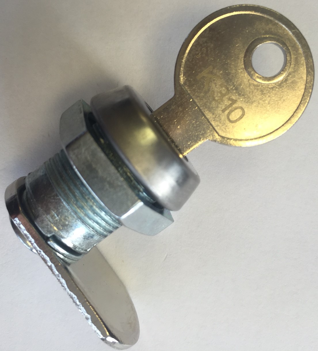 098760  LOCK & KEY  